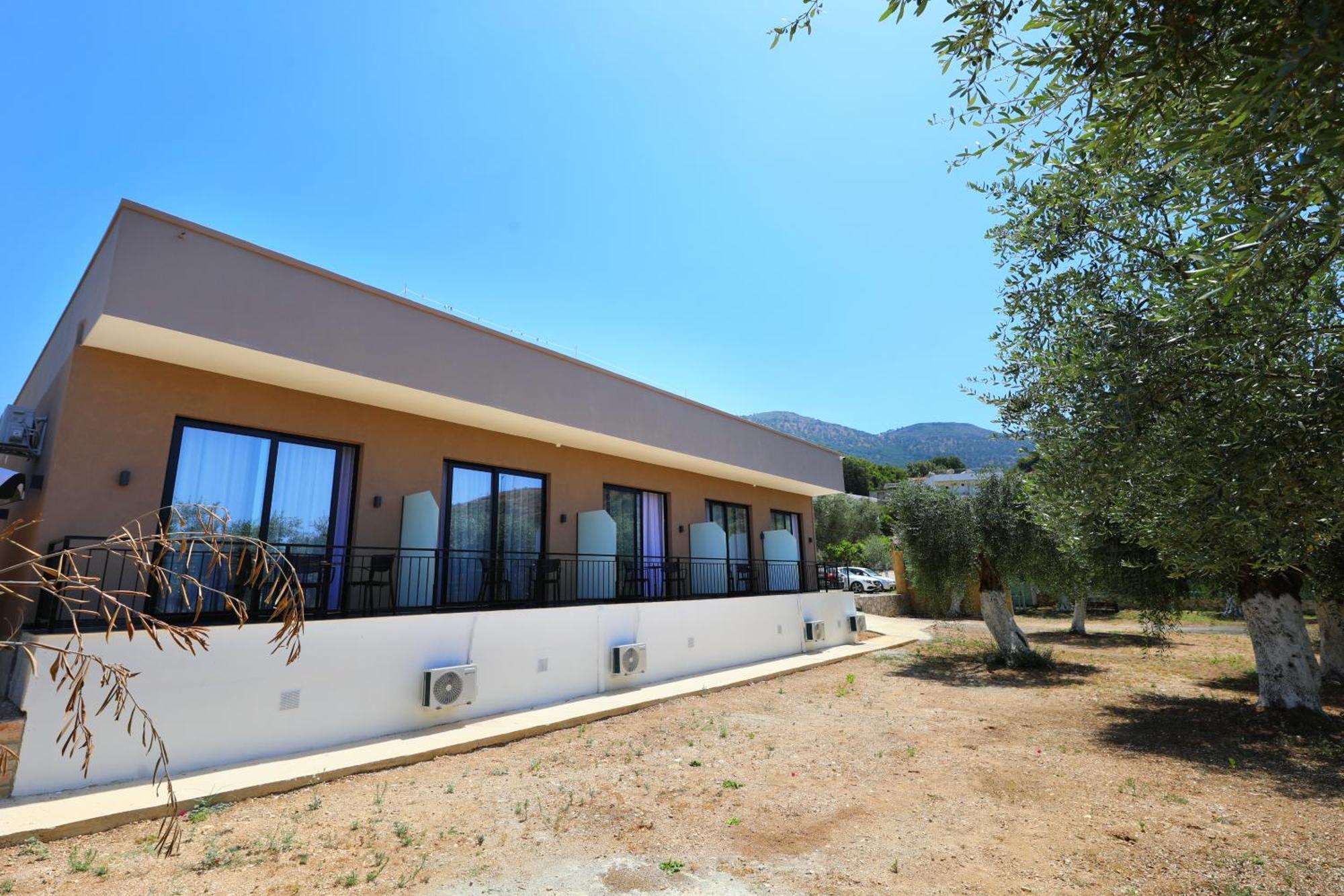 Mezzanine Bay Hotel Himara Kültér fotó